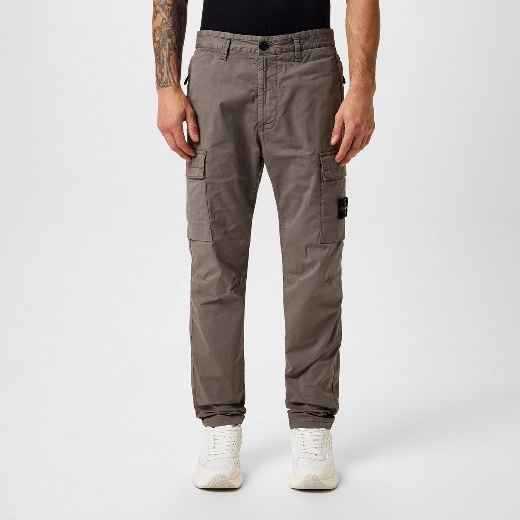 Stone Island Badge Cargo Trousers - Walnut V0075
